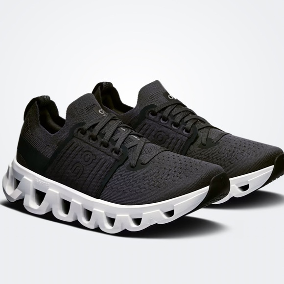 On Running Cloudswift 4 Black White Athletic Shoes Forward Rolling Breathable - Picture 6 of 6